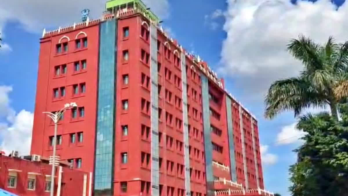 ଝିଅକୁ ମାଟ୍ରିକ ପରୀକ୍ଷା ପାଇଁ ନେବା ଆଣିବା କରିବେ ଆଜୀବନ କାରାଦଣ୍ଡ ଭୋଗୁଥିବା ବାପା, ମିଳିଲା ଅନ୍ତରୀଣ ଜାମିନ hc interim protection