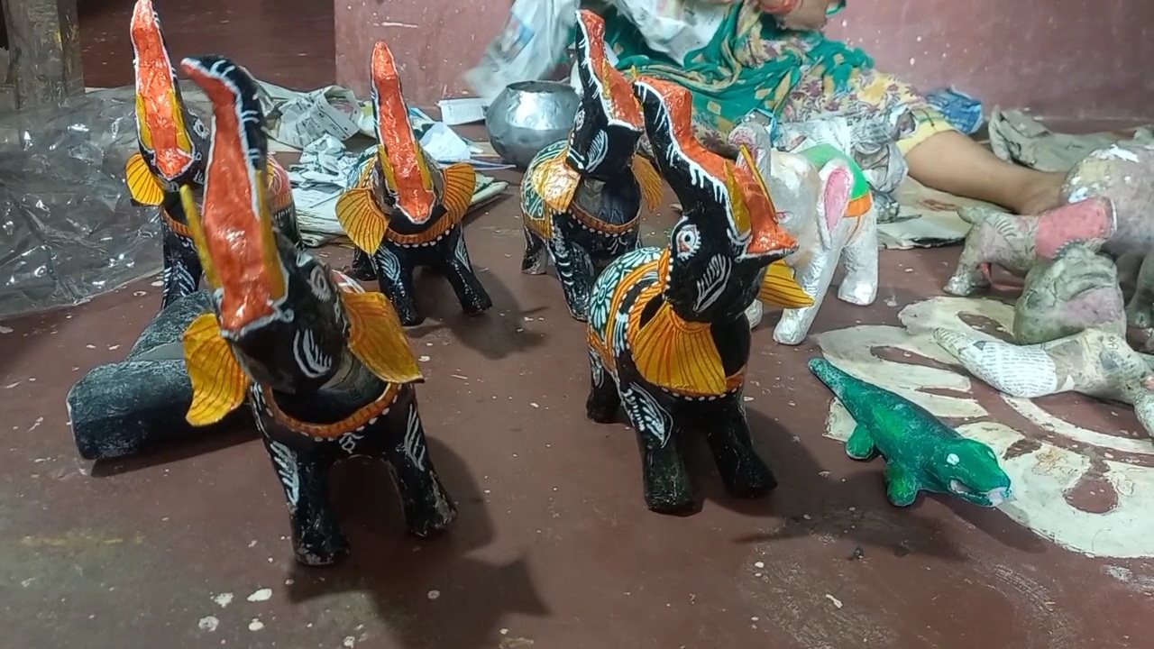 Paper made toy lost its popularity