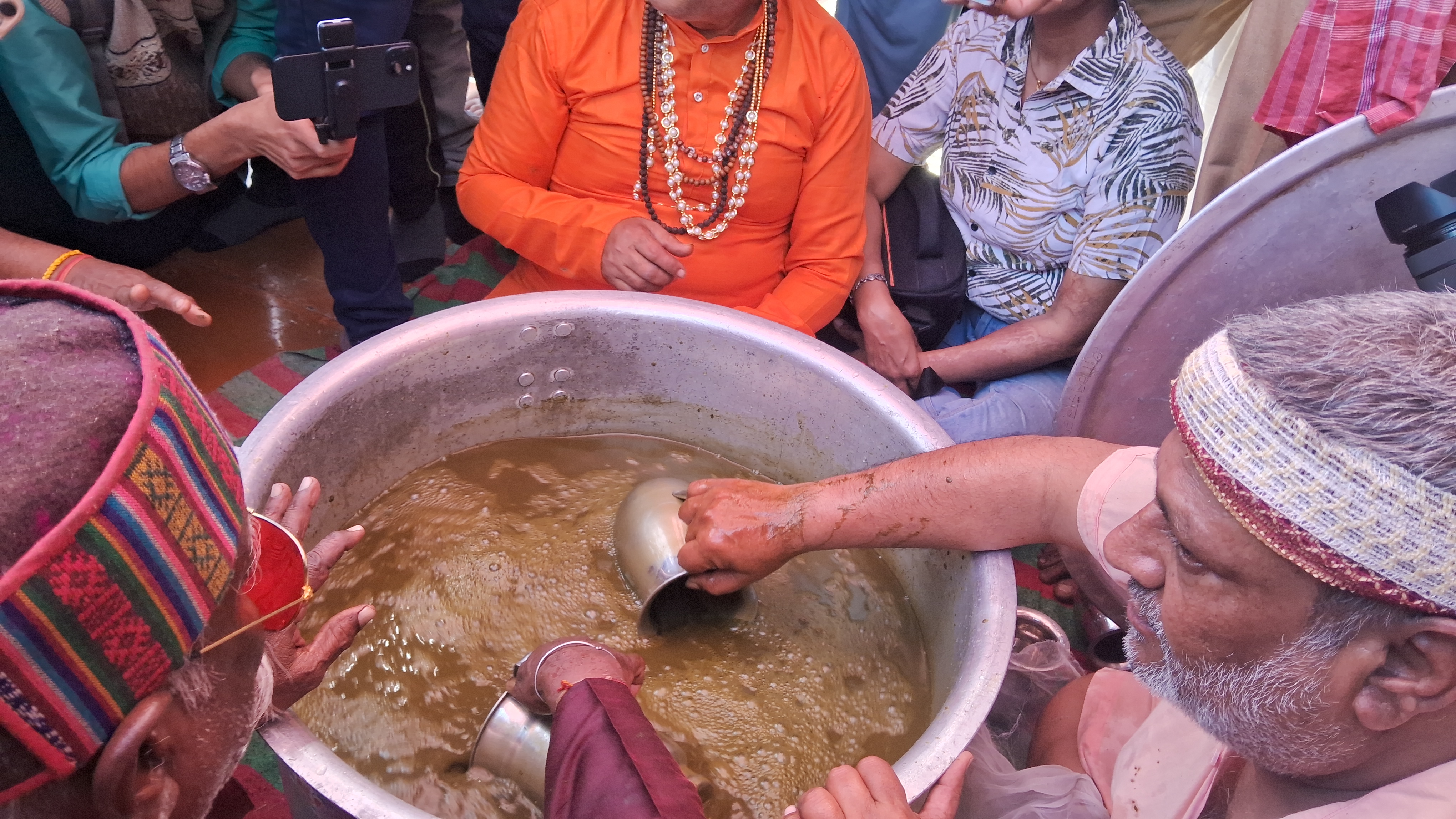 होली की मस्ती के साथ भांग महोत्सव