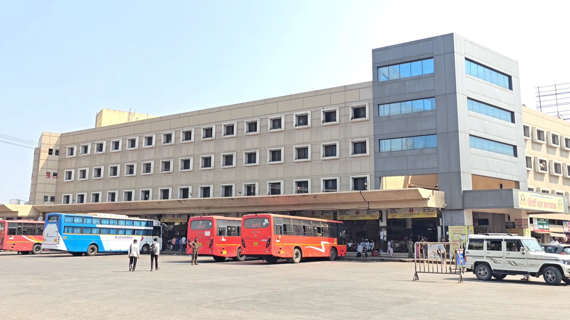 st bus gps track time