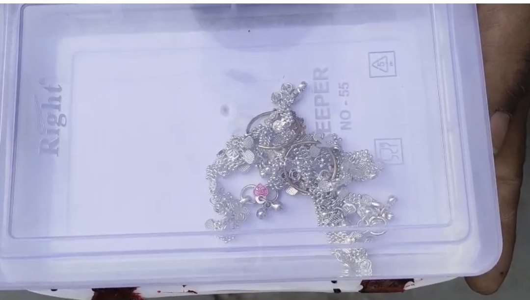 Rudrapur thief arrested