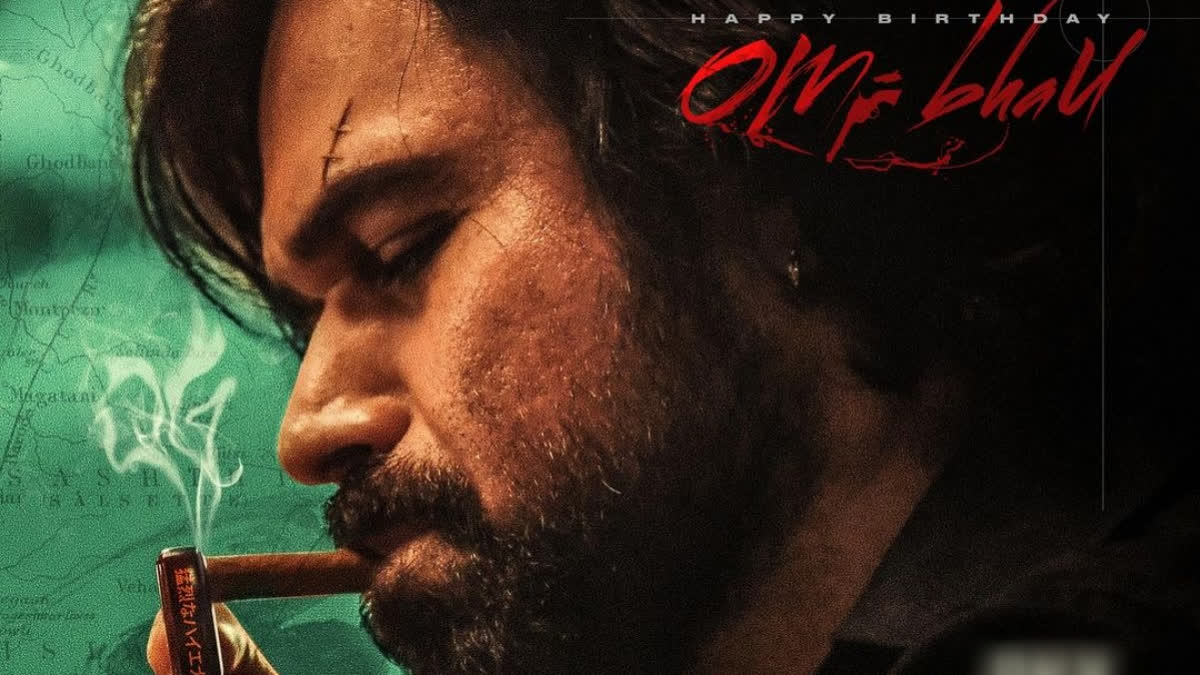 OG: Makers Drop Emraan Hashmi's First Look from Pawan Kalyan Starrer on His Birthday Bollywood actor Emraan Hashmi is all set to make his south movie debut with OG, which stars Pawan Kalyan. The makers of OG on the special occasion of his 45th birthday shared Emraan's first look from the film. Hashmi, who rose to fame with Hindi films like Murder, Jannat, and Aashiq Banaya Aapne, will portray the antagonist opposite Kalyan in the Telugu film.