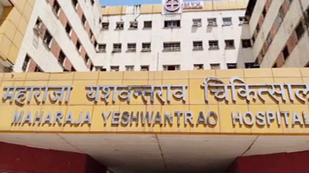 Indore Dead newborn washroom