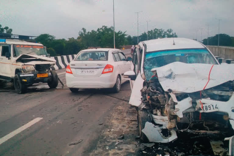 Doiwala toll plaza accident