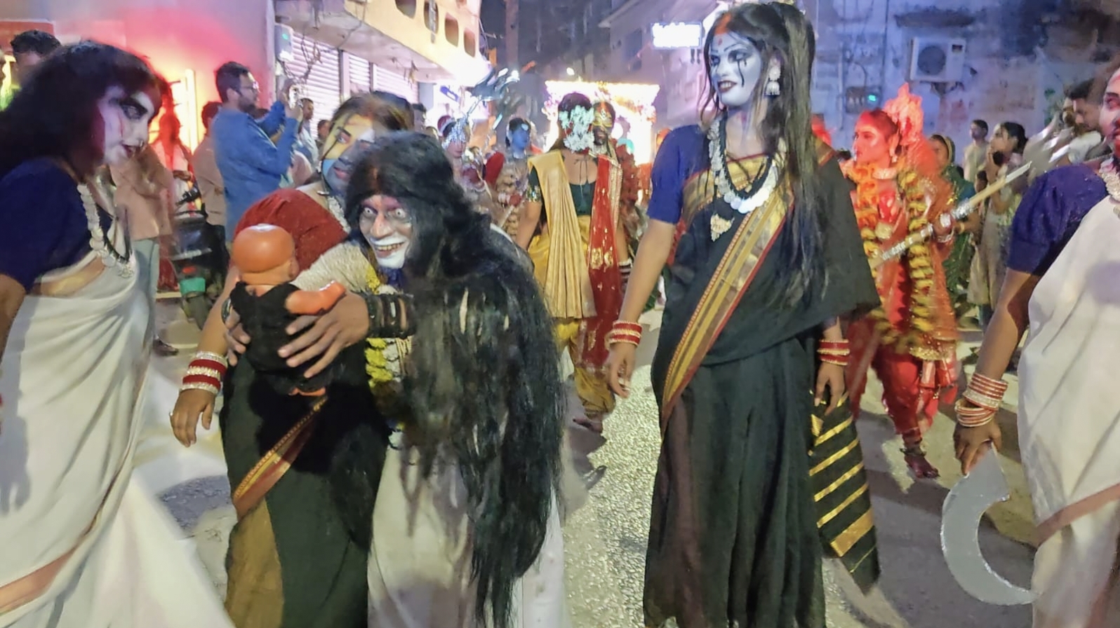 Tableaux captivated peoples hearts