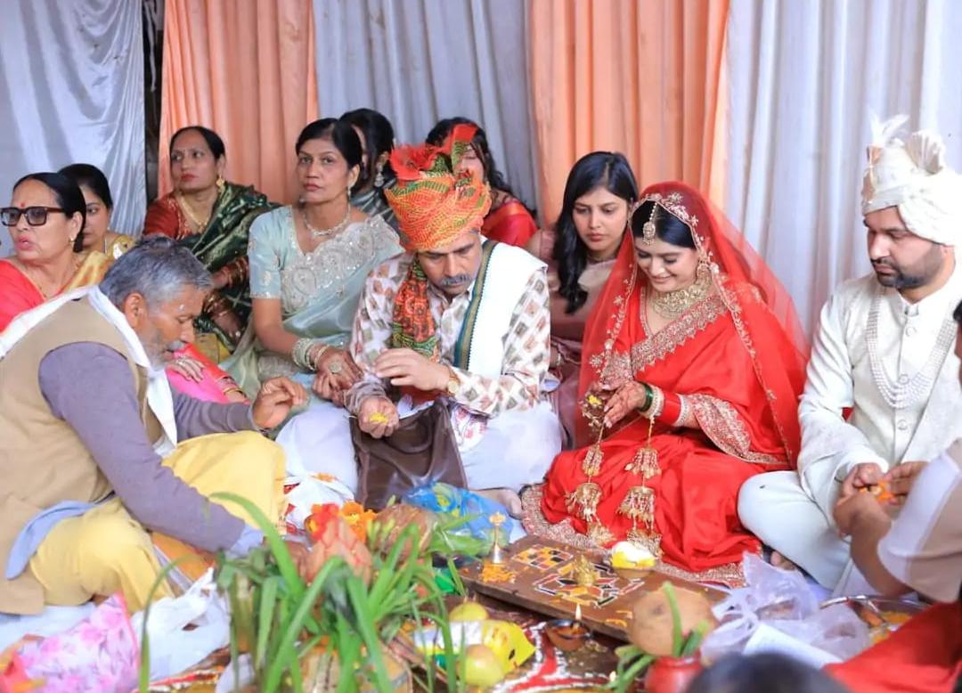 JUDGE WEDDING AT TRIYUGINARAYAN