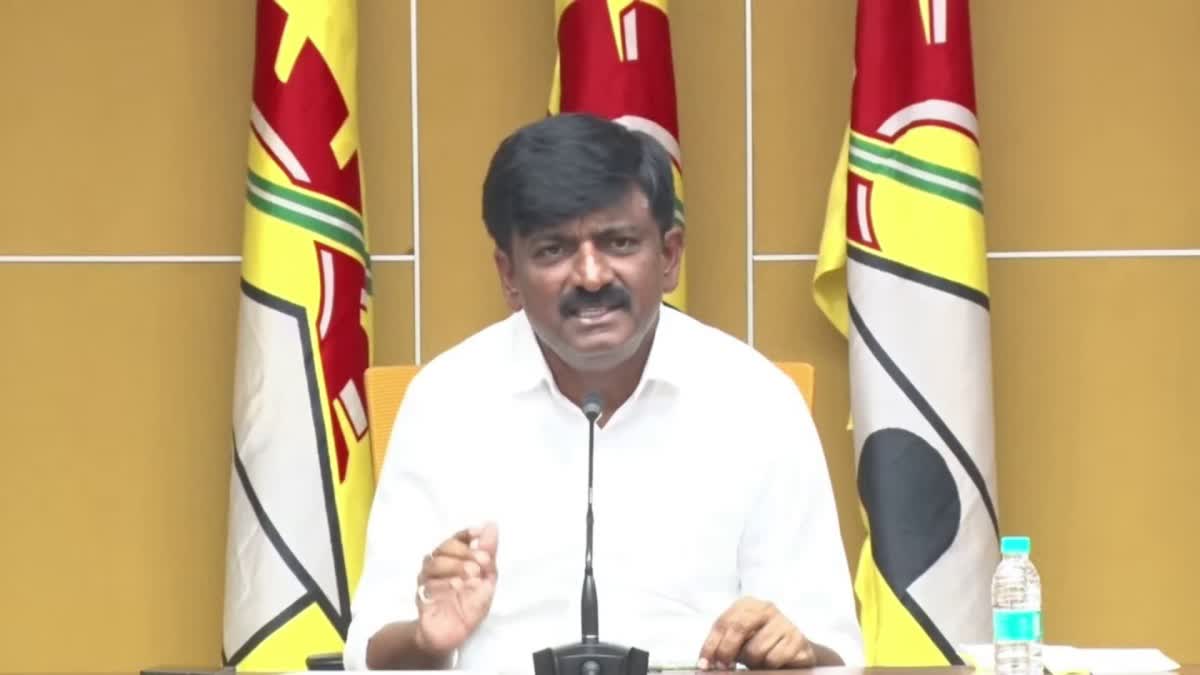 వైఎస్‌ కుటుంబంలో ఓటమి చరిత్ర ఆనాడే మొదలైంది: బీటెక్‌ రవి