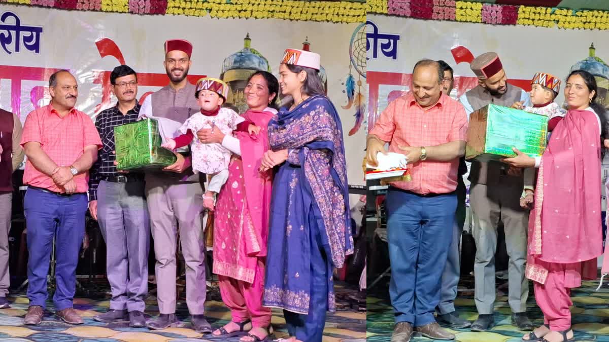 Nitika as Chief Guest of Seraj Kuthah Fair
