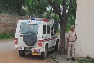 फ्रांस की युवती से दुष्कर्म