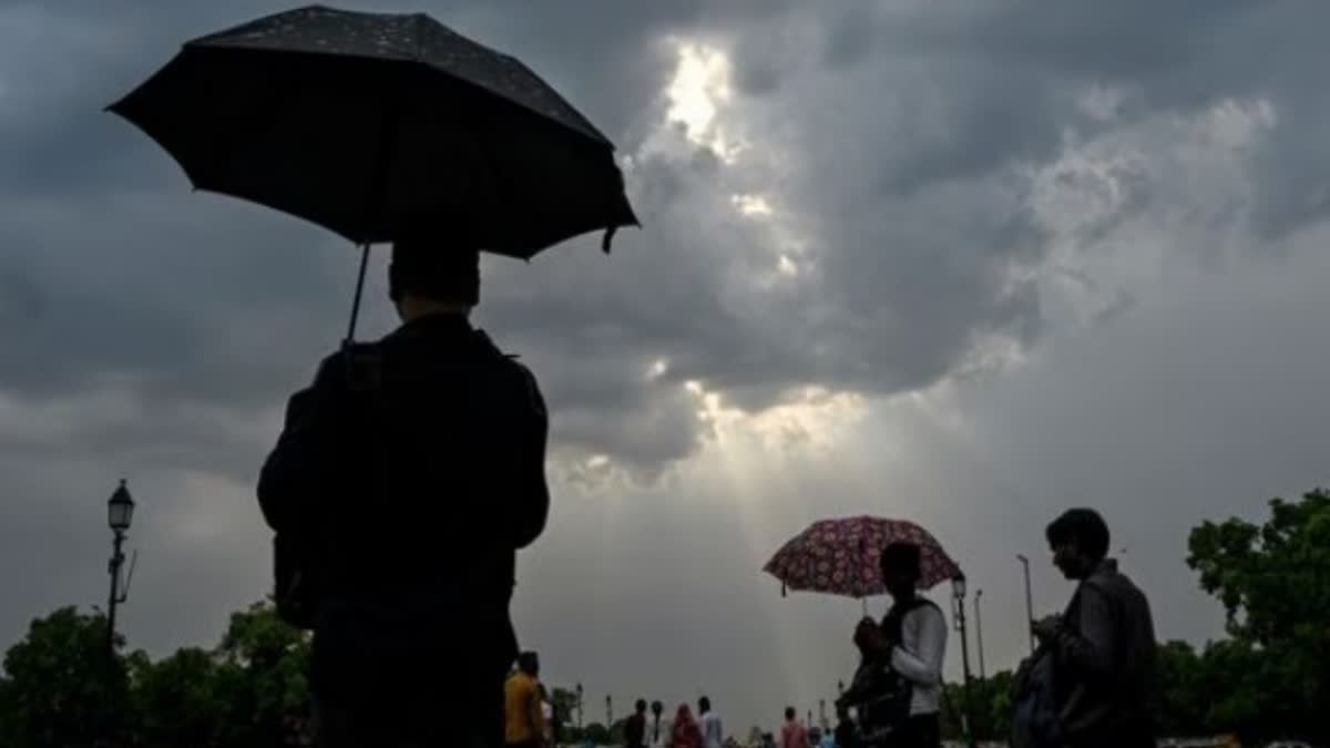 दिल्ली में बदलेगा मौसम