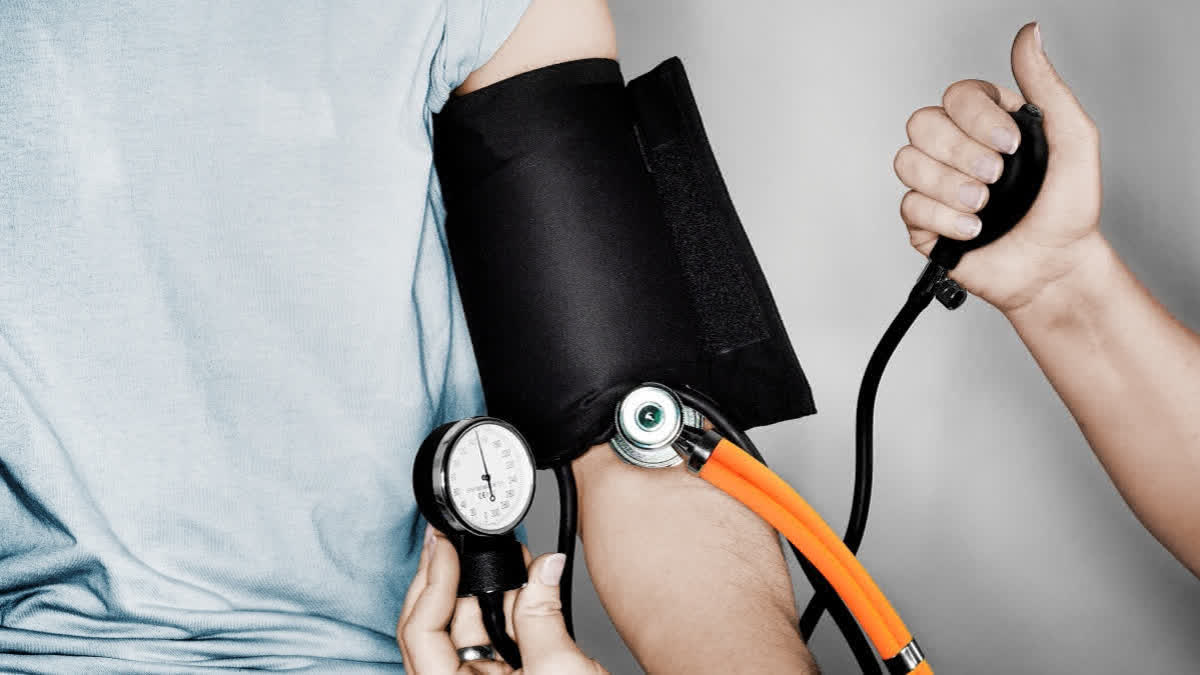 Natural ways to manage high blood pressure and heart health (Representational Image)