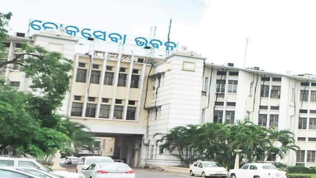 Odisha Govt effects reshuffle in IAS level