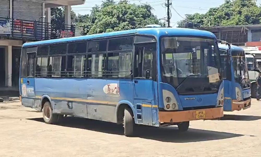 HRTC BUS RUN OVER WOMAN DEHRA