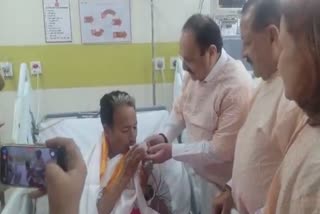 26 दिन बाद सोनम वांगचुक ने तोड़ा आमरण अनशन