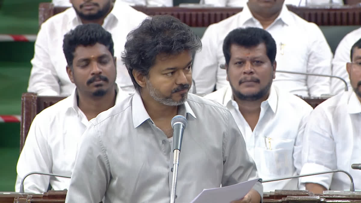 தமிழ்நாடு முதலைச்சர் விஜய்