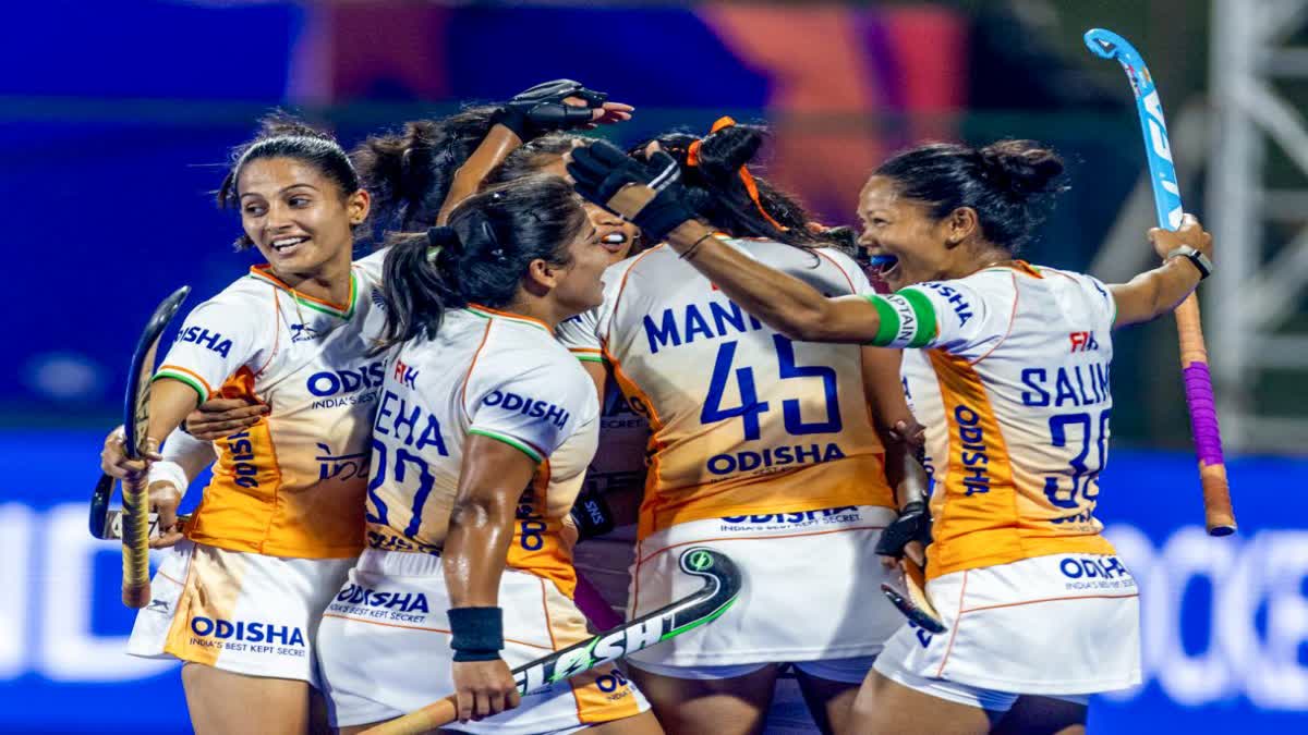 Indian Womens Hockey Team Out of World Cup Semis Race