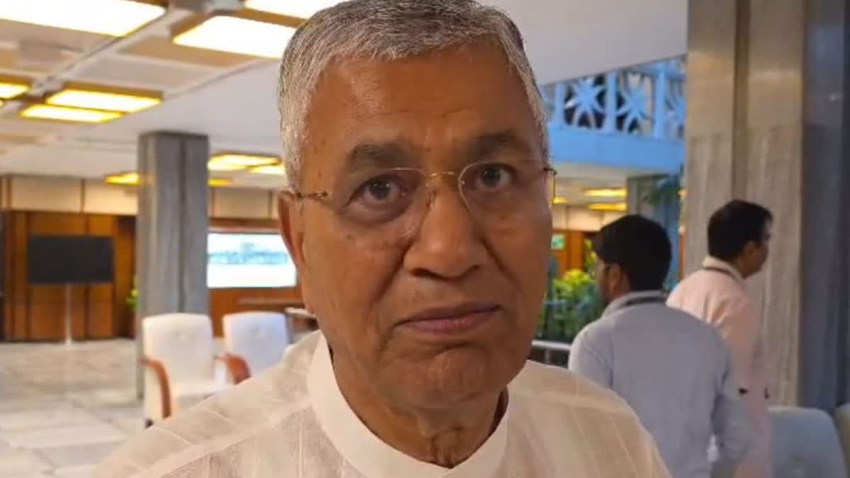 நாடாளுமன்ற கூட்டுக் குழுத் தலைவர் பி.பி.சவுத்ரி