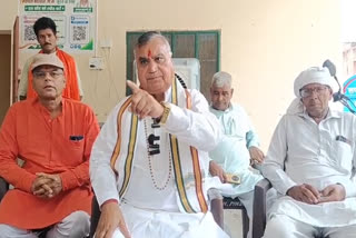 Sonipat MP Satpal Brahmachari hits back at Kuldeep Sharma over the issue of removing Deepender Hooda from CWC