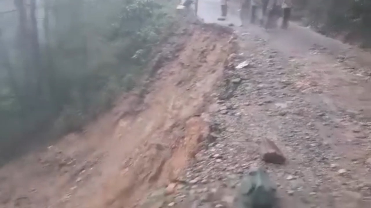 Mandi-Pathankot NH-154 disrupted
