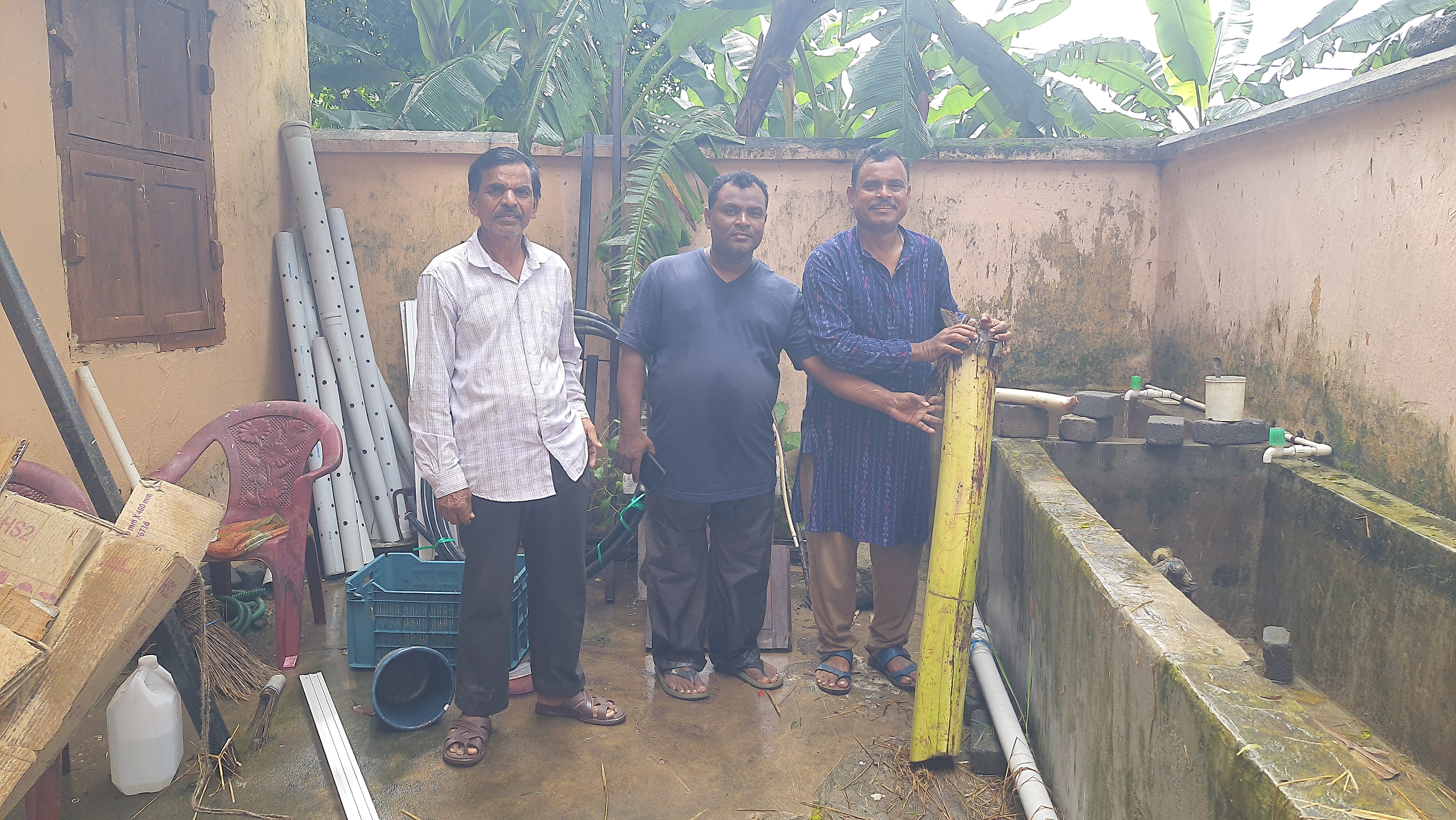 Sambalpur Professor Sushanta Kumar Das Grows Mushrooms On Discarded Banana Stems