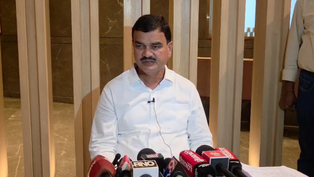कोकणातील आंबा-काजू उत्पादकांना १५ दिवसांत नुकसानभरपाई मिळणार; कृषीमंत्री दत्तात्रय भरणे यांची विधानसभेत घोषणा, २०९ कोटींची मदत सुपूर्द करणार