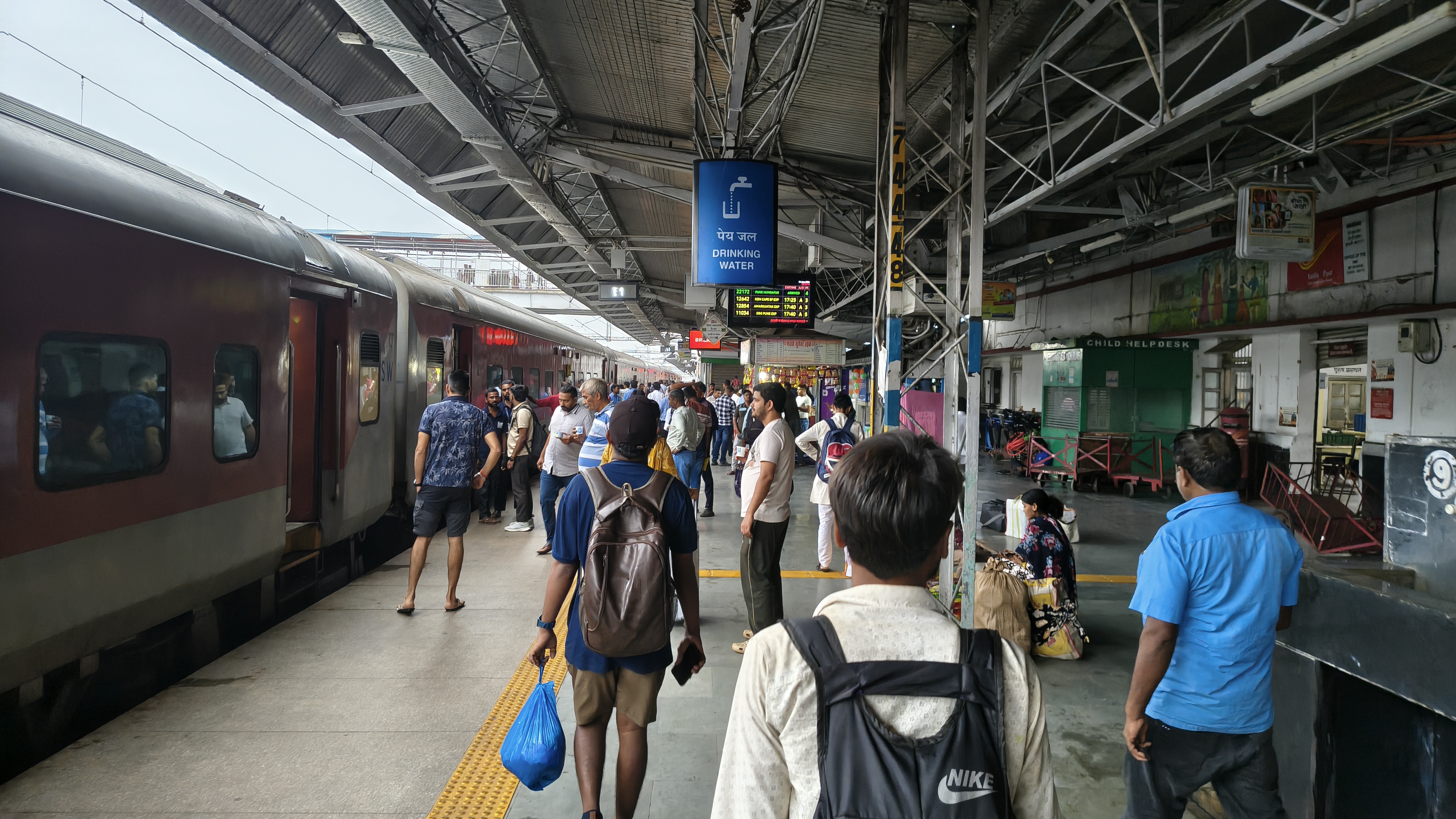 भोपाल के रानी कमलापति स्टेशन से गया, रीवा और दानापुर के लिए स्पेशल ट्रेनों का ऐलान