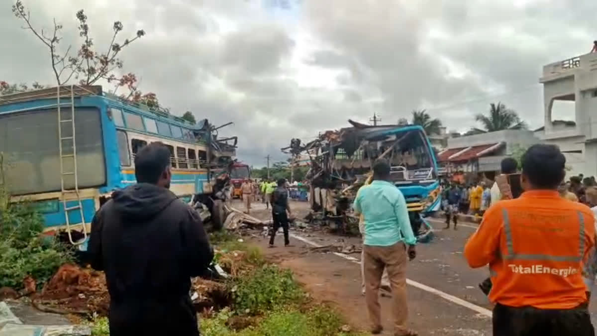 2 பேருந்துகள் நேருக்கு நேர் மோதி கோர விபத்து; பலி எண்ணிக்கை 7ஆக உயர்வு