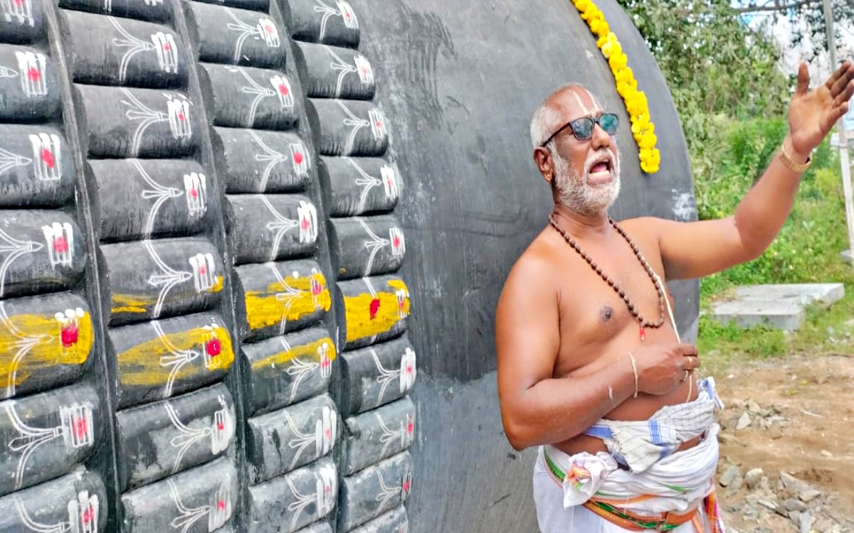 WORLD TALLEST SHIVLING