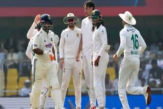 IND vs SA: ପ୍ରଥମ ଇନିଂସରେ ଭାରତ 201ରେ ସୀମିତ, ଦକ୍ଷିଣ ଆଫ୍ରିକାକୁ 288 ରନର ଲିଡ୍