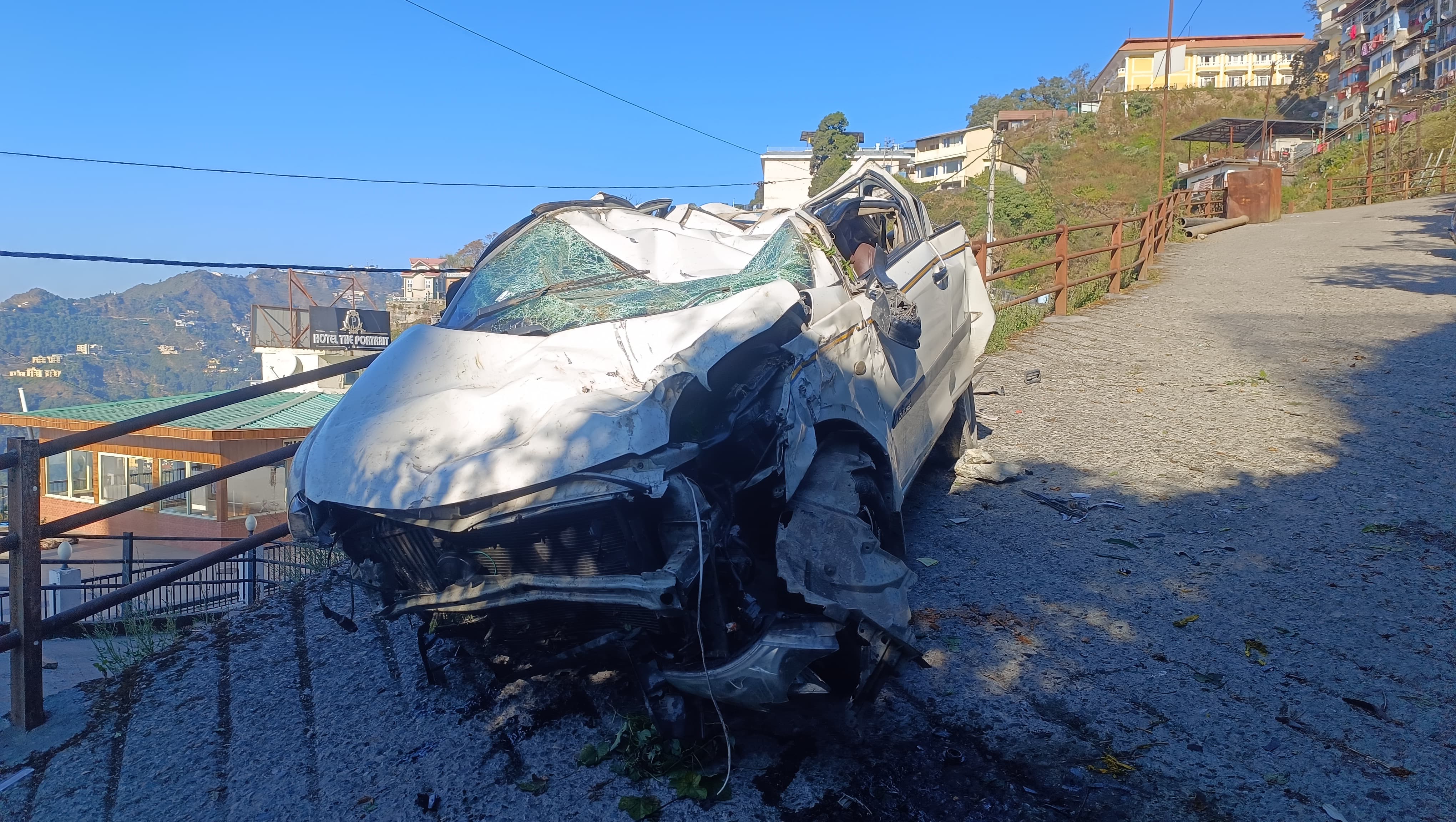 Car accident in Mussoorie