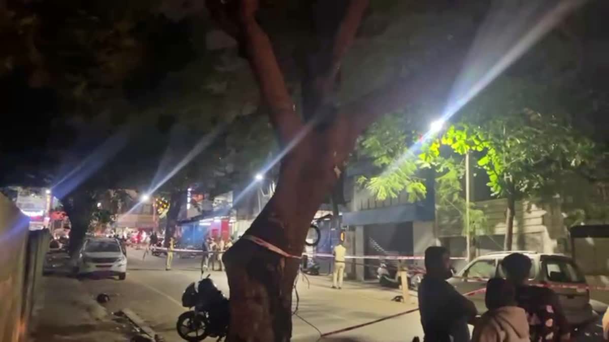 SOFTWARE ENGINEER SHOOTS WIFE