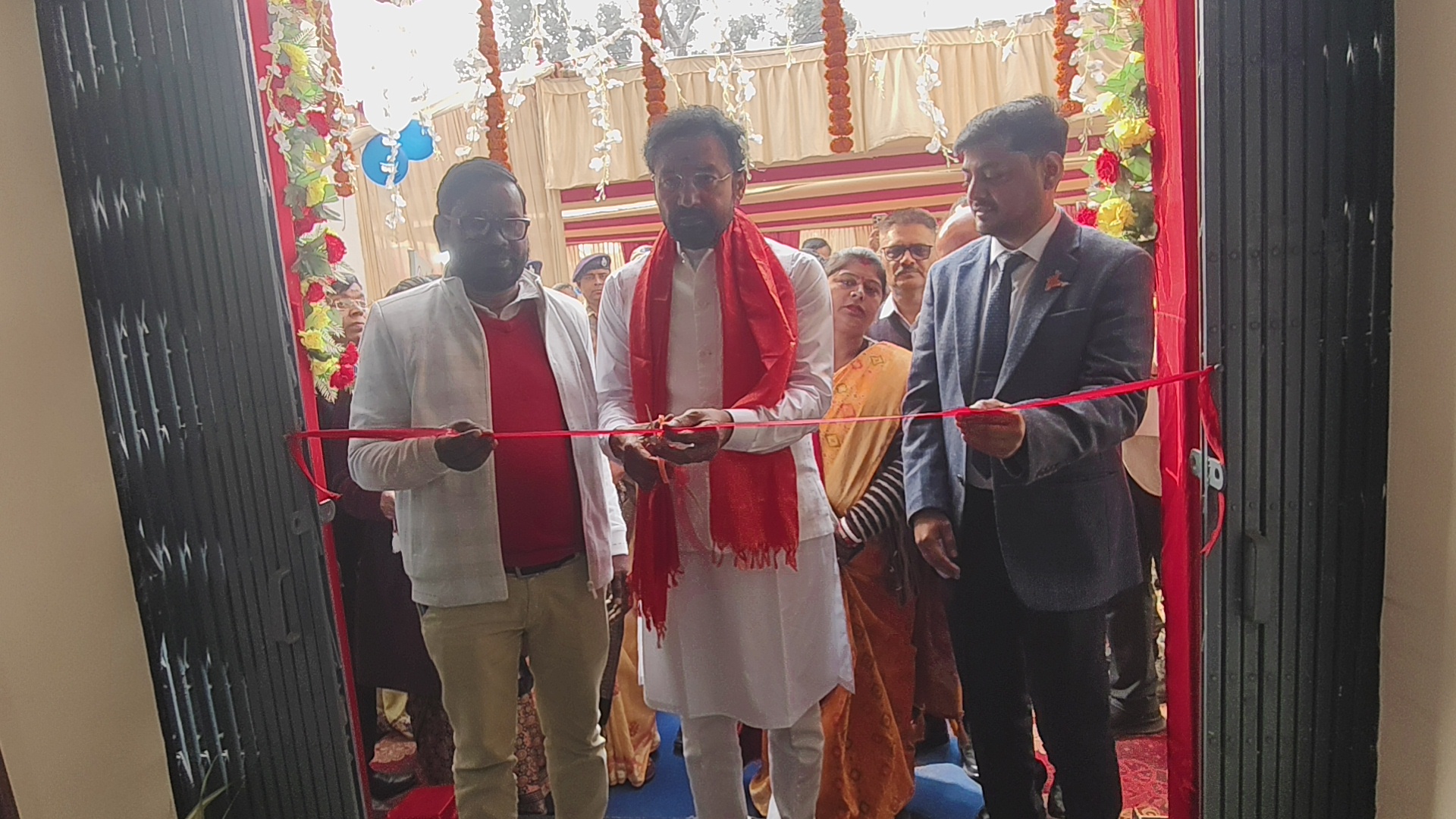 Union Minister for Coal and Mines, G. Kishan Reddy inaugurating development projects in Dhanbad, Jharkhand