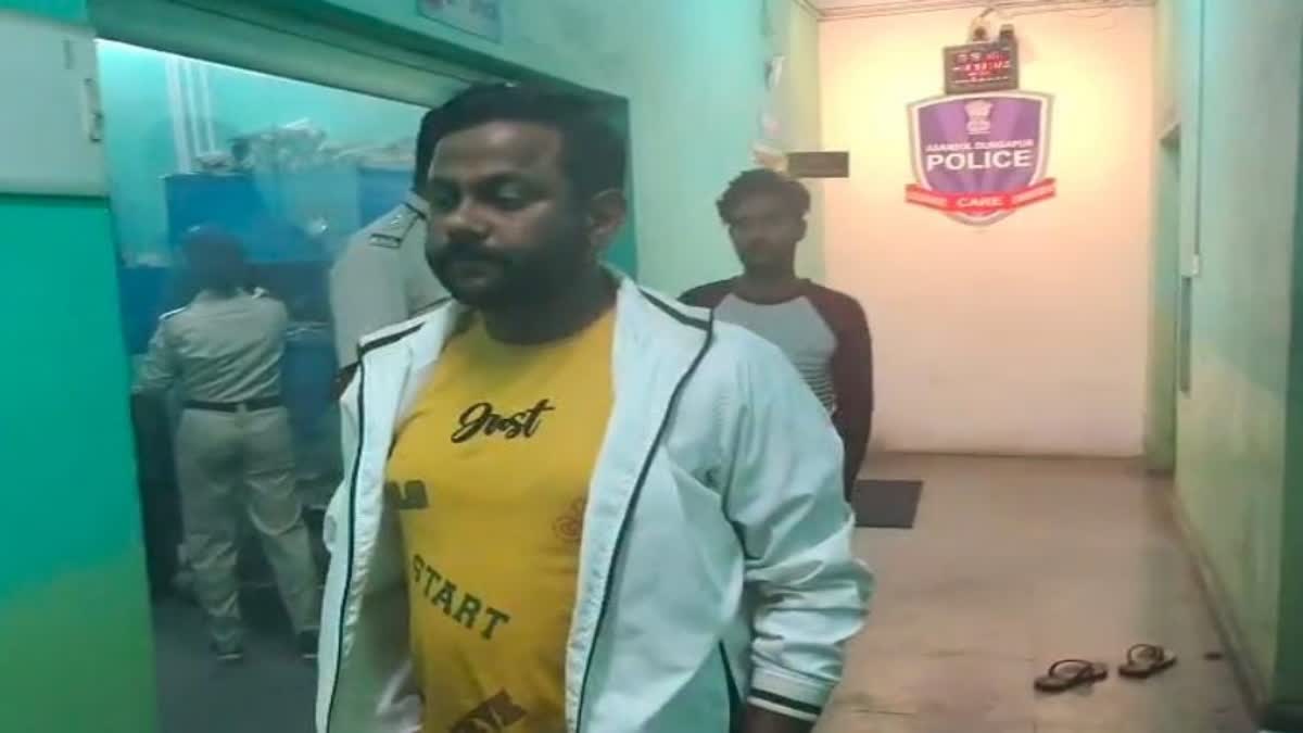 Jharkhand accused arrest from andal airport