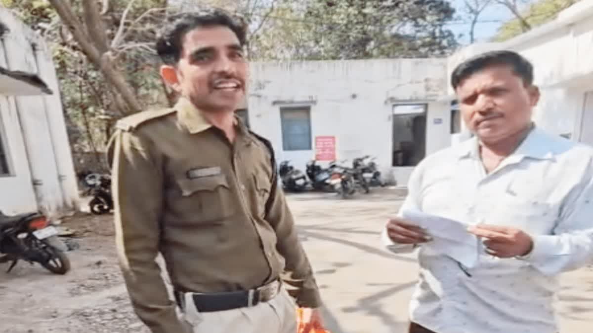 constable embezzled payment