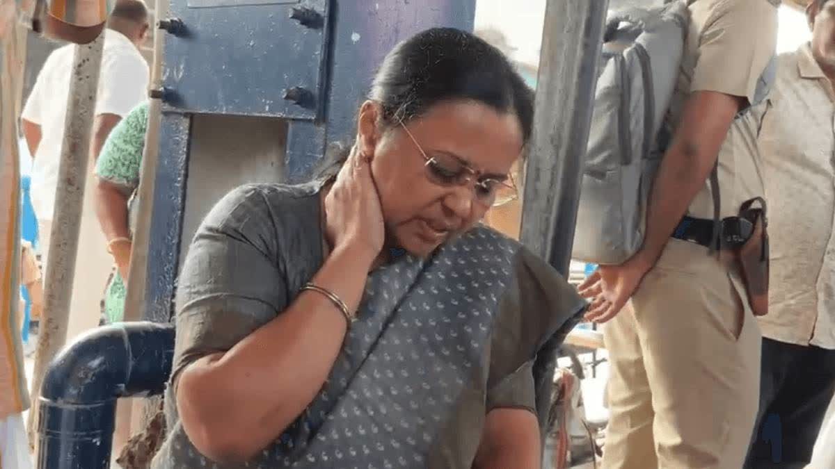 کنور ریلوے اسٹیشن پر احتجاج کے دوران وزیرِ صحت وینا جارج زخمی، وزیر اعلیٰ کی سخت مذمت