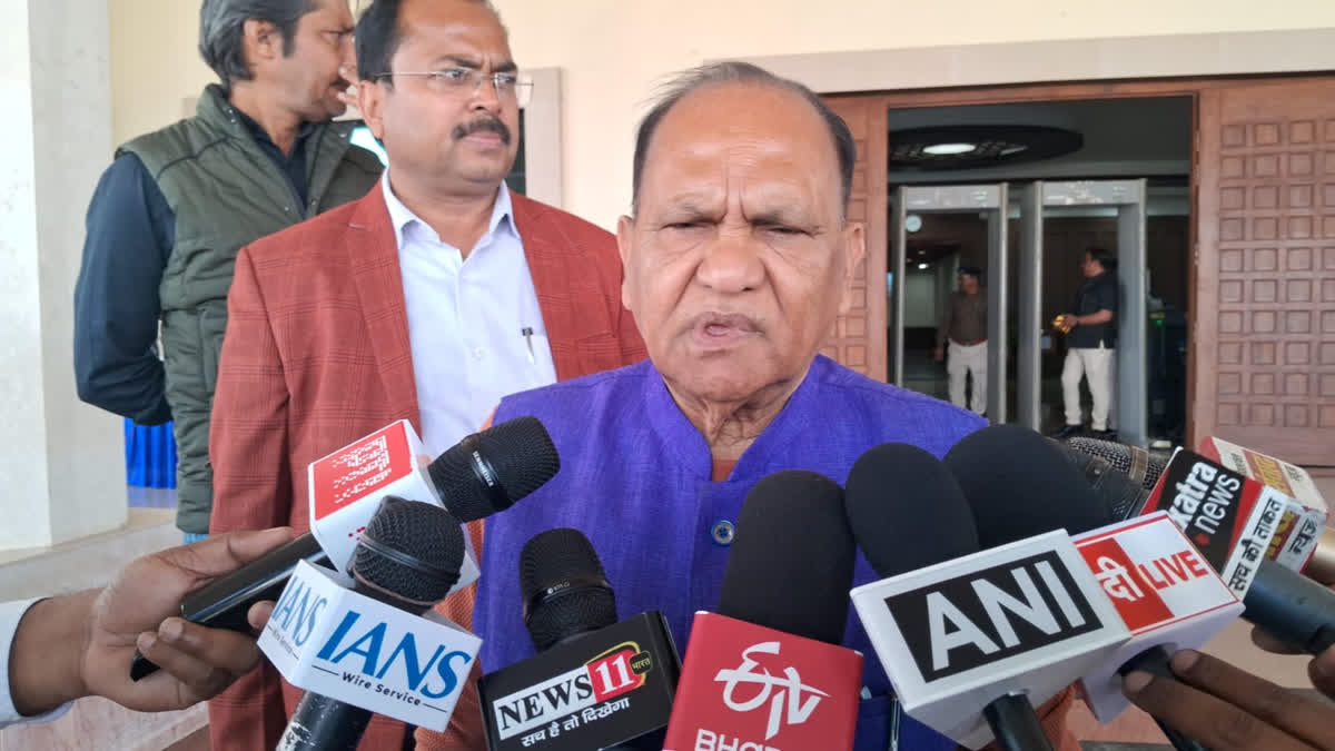 ED action against CM Hemant Soren