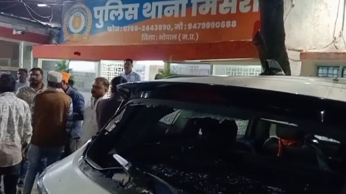 BHOPAL VHP LEADER ATTACKED