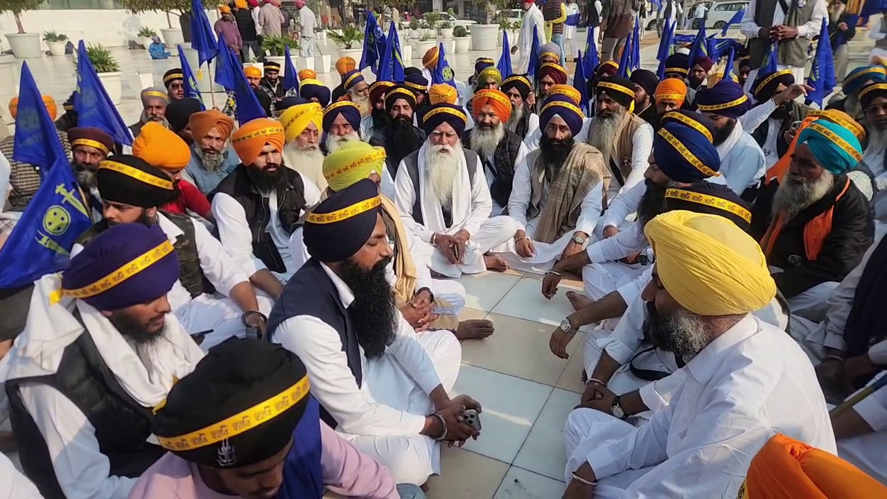 Khalsa Vaheer begins from sri akal takht sahib