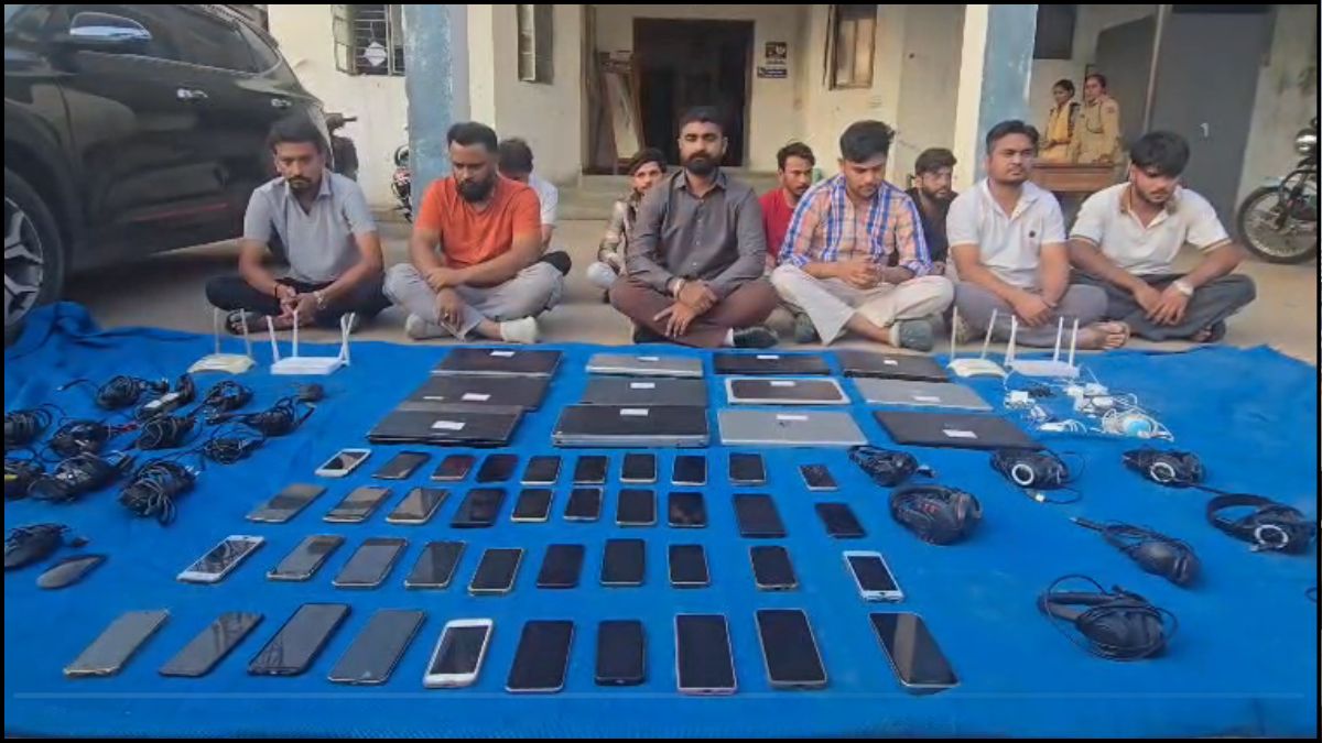 દરોડામાં 20 લાખથી વધારેના મુદ્દામાલ સાથે 10 આરોપીઓની અટકાયત