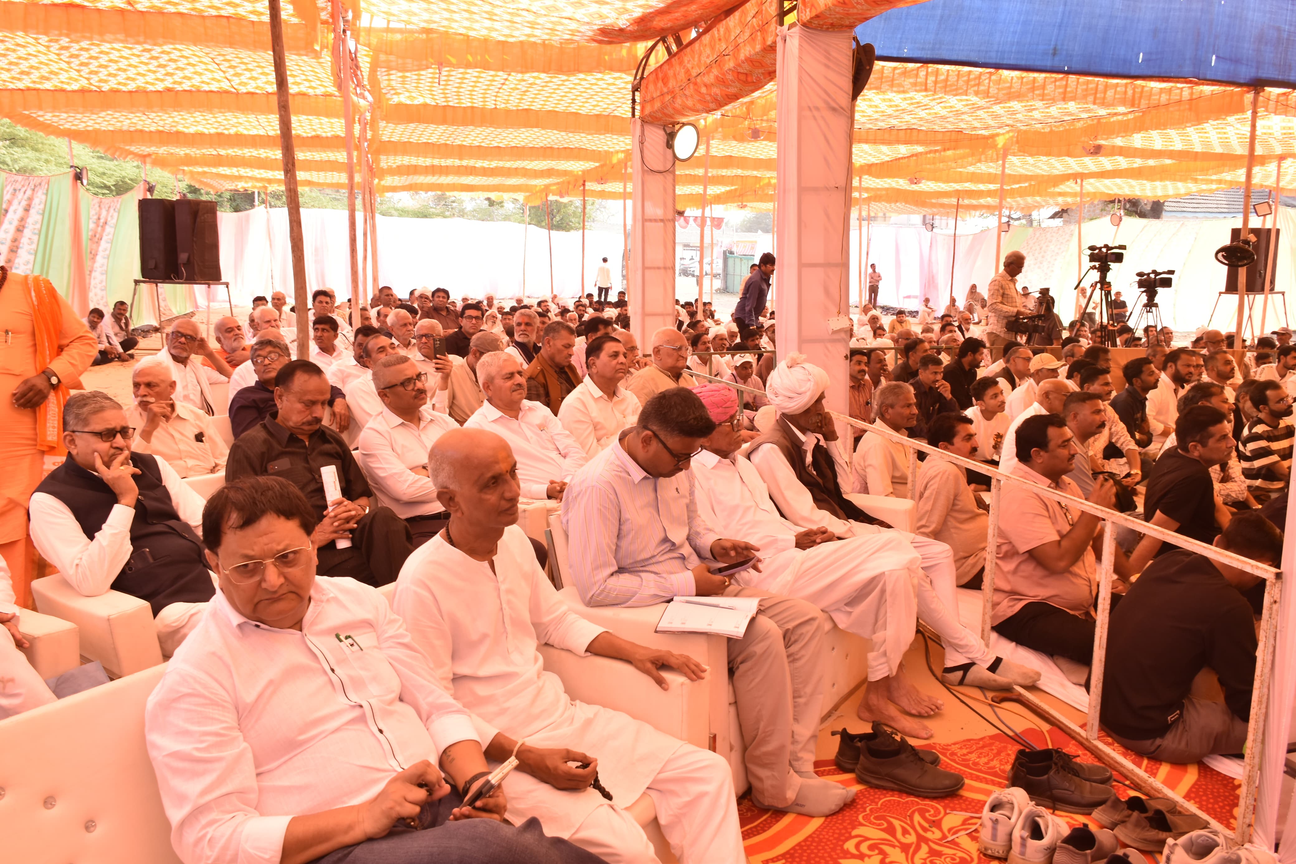 ૨૩ વર્ષ બાદ ‘વાણી તો અમરત વદાં’નું કાગધામ મજાદરમાં પુનઃવિમોચન, કવિ કાગના જીવનદર્શનને જીવંત કરતી અનોખી પહેલ