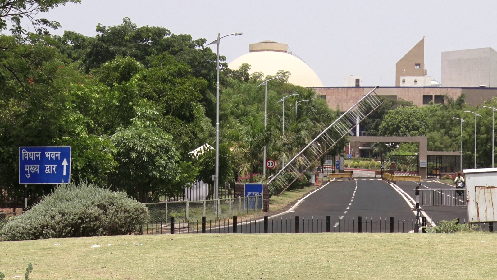 Mahila ayog pending cases