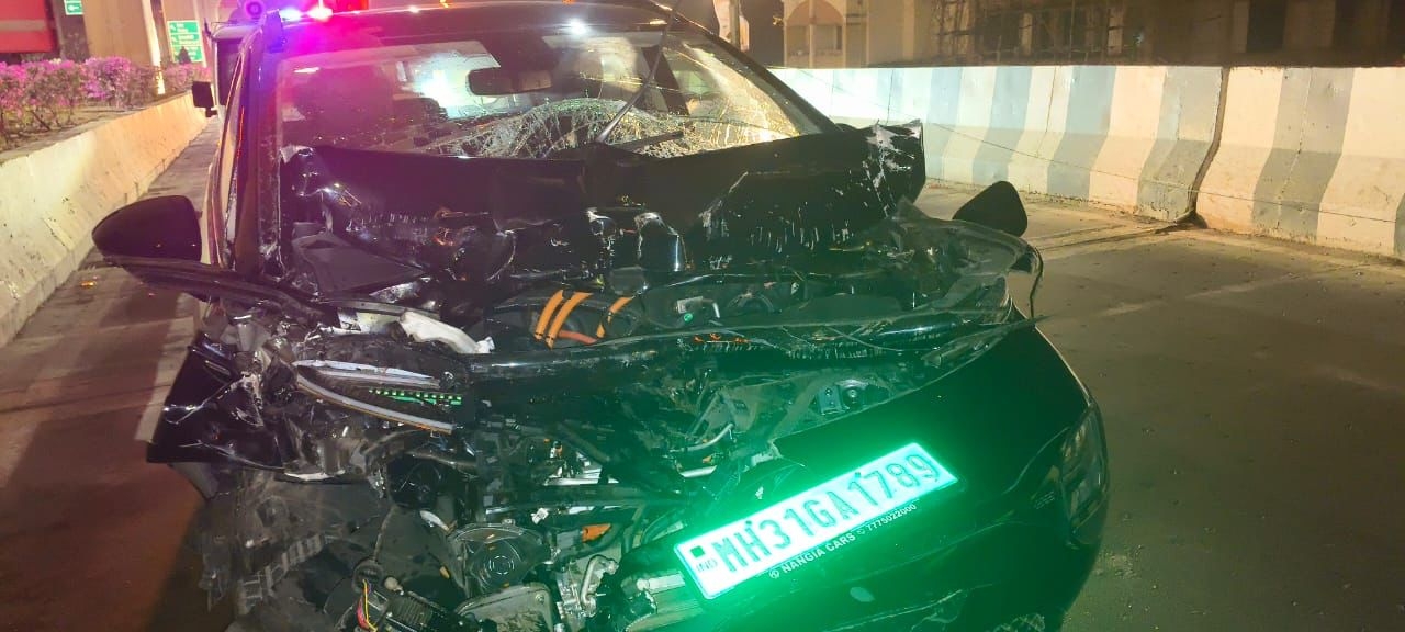 sonu soods wife sonali soods car met with an accident