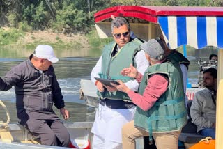 पीडब्ल्यूडी मंत्री प्रवेश वर्मा