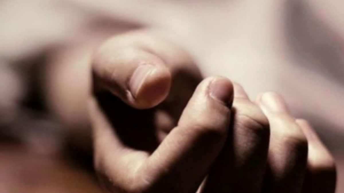 Punjab Excise Inspector's Body Found In Car In Haryana Etv Bharat