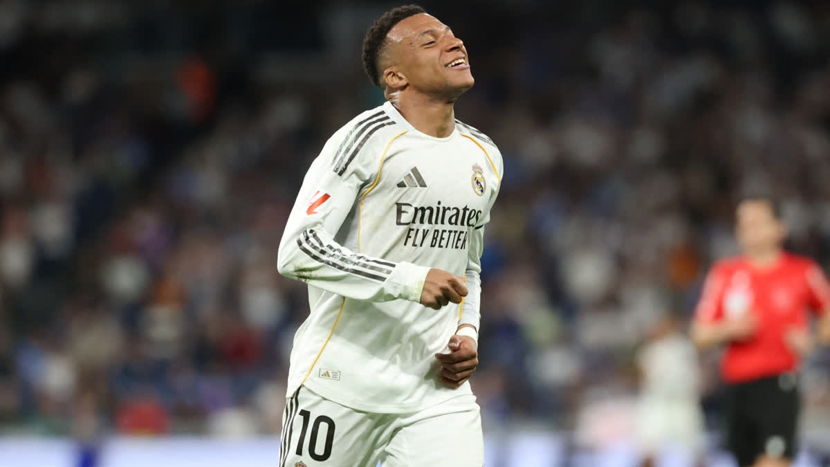 kylian mbappe hamstring discomfort
