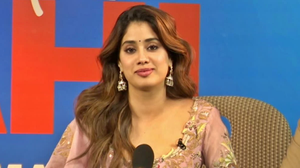 Janhvi Kapoor Aims to Channel Late Mother Sridevi's Spirit in Mr and Mrs Mahi - Watch Janhvi Kapoor Aims to Channel Late Mother Sridevi's Spirit in Mr and Mrs Mahi