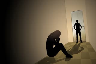 THREATS TO VIRAL INTIMATE PHOTOS