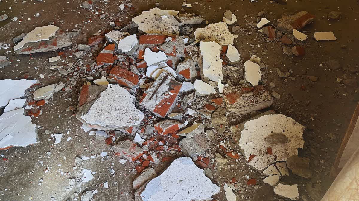 SDO OFFICE ROOF COLLAPSED