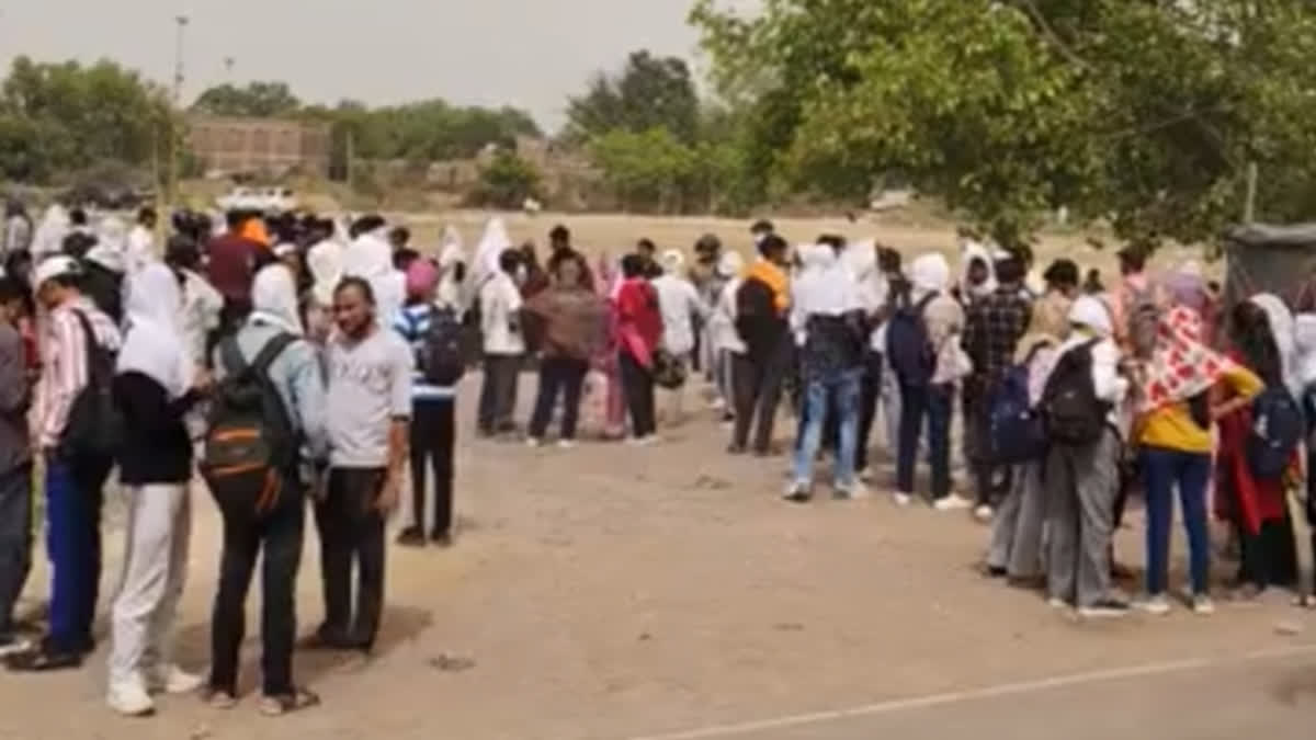 A commotion erupted during the Staff Selection Commission's GD Constable recruitment exam, being held at Uttar Pradesh's Kanpur on Monday.