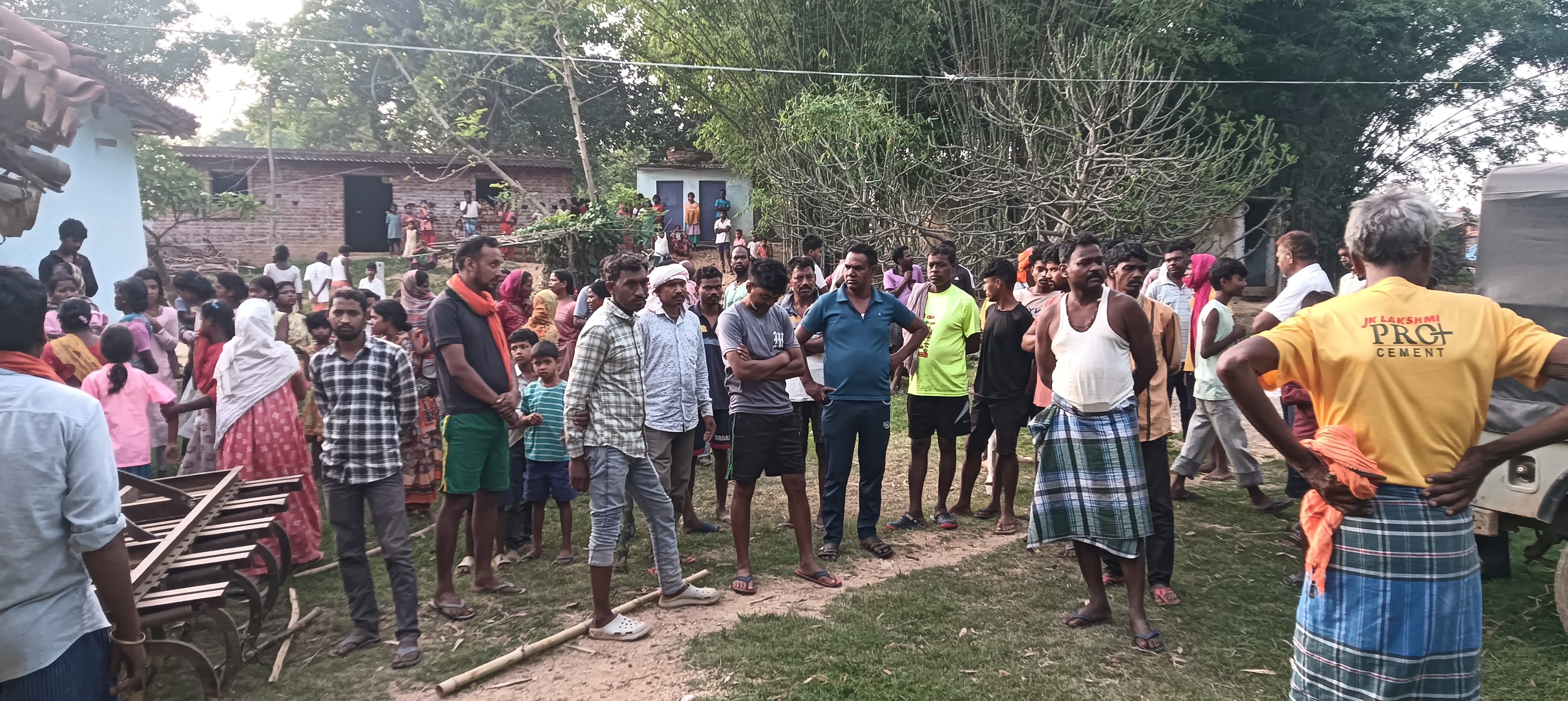 Double murder in Lohardaga youth killed his father and wife